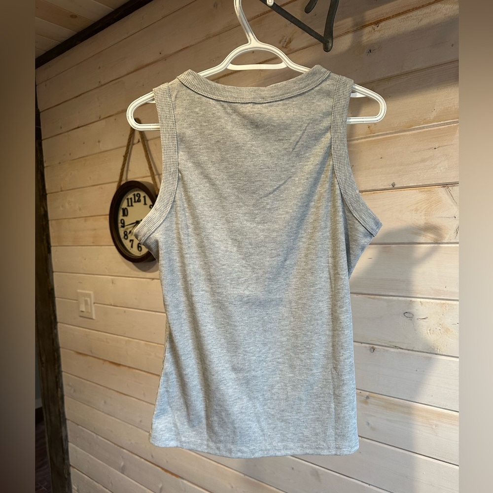 Grey Ribbed Sleeveless Tank Top - Picture 5 of 5